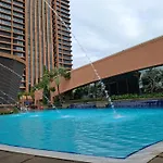 B Service Apartment Times Square Kl