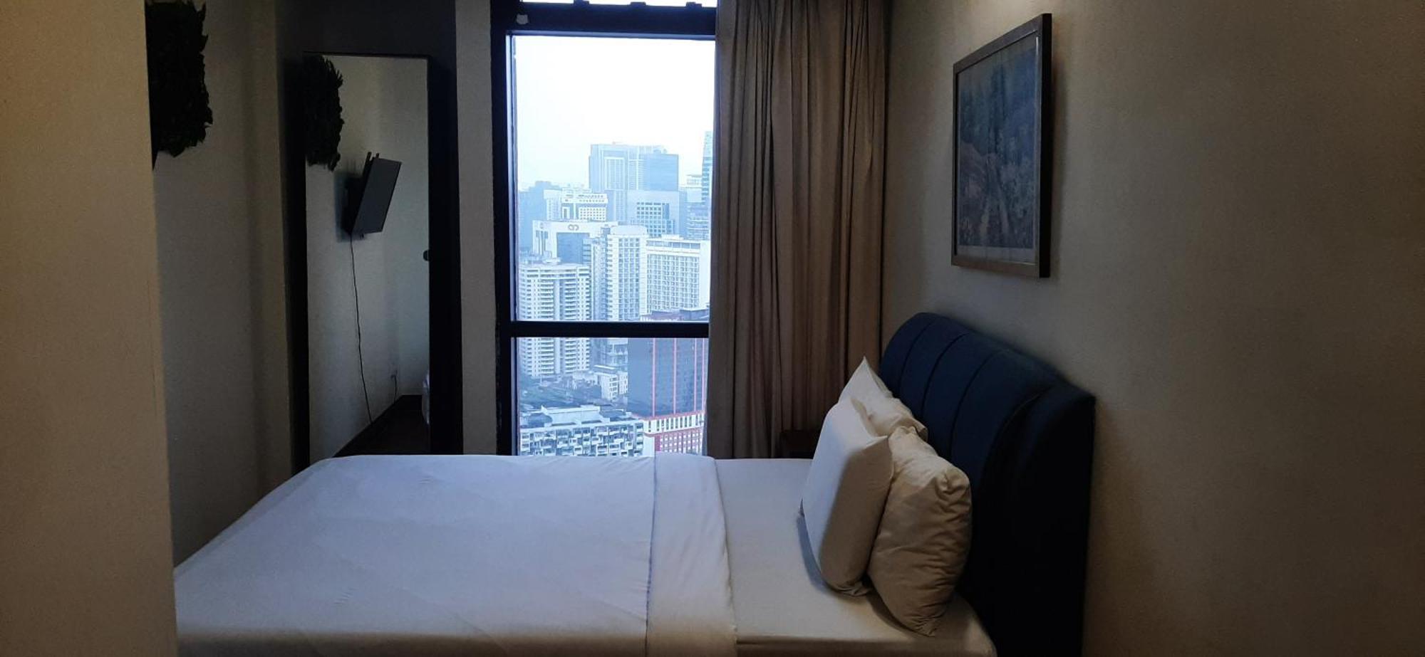 B Service Times Square Kl * Kuala Lumpur