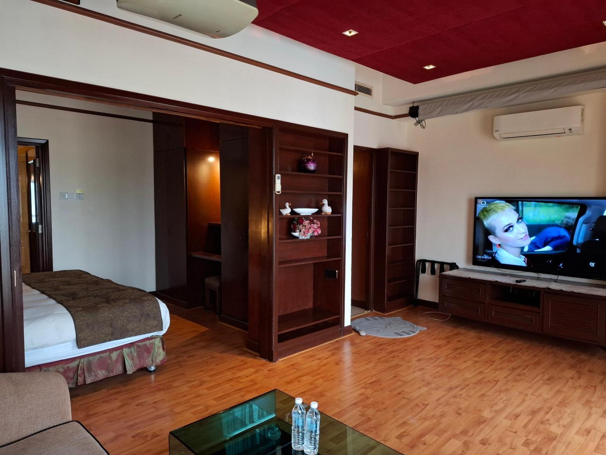 B Service Times Square Kl Pangsapuri Kuala Lumpur